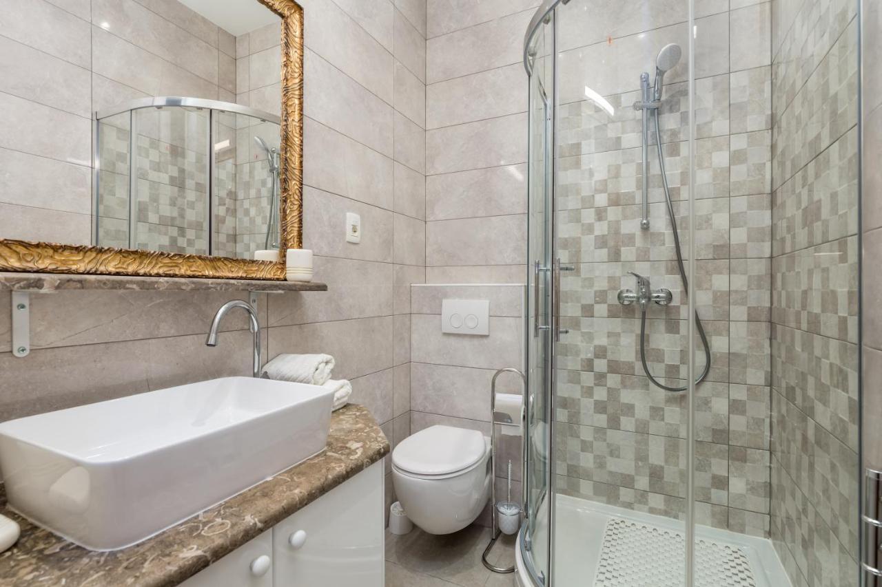 Art Teatro - Gustav Klimt Appartement Rijeka Buitenkant foto